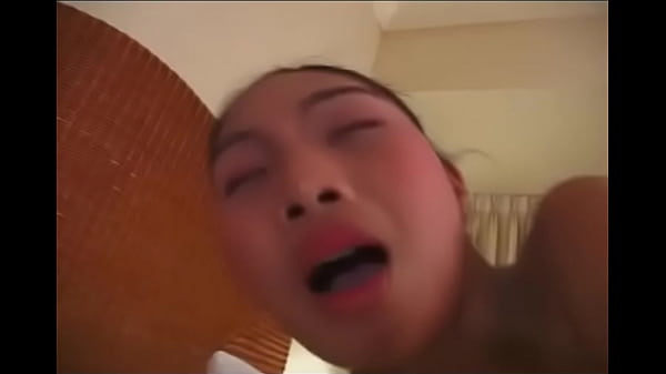 Duong iva lon mau den