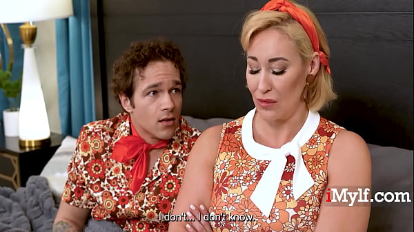 Desperate 80s Step Mom &amp_ Step Son Do It To Keep Their Show Going | iMylf