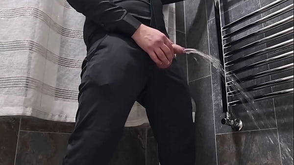 UN CAZZO GROSSO | UNA SEGA INFINITA - UNA MASTURBAZIONE SEXY