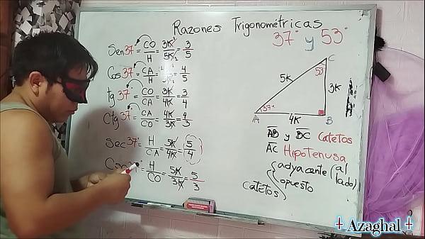 18 Trigonometria sessuale di 37 gradi nella tua Y