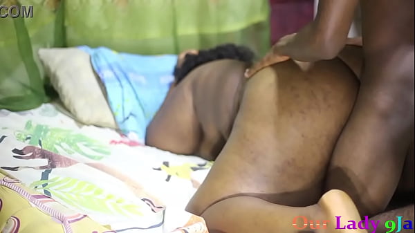 THE GATE MAN SEX WITH BOSS'_S WET BBW MILF HOUSE WIFE