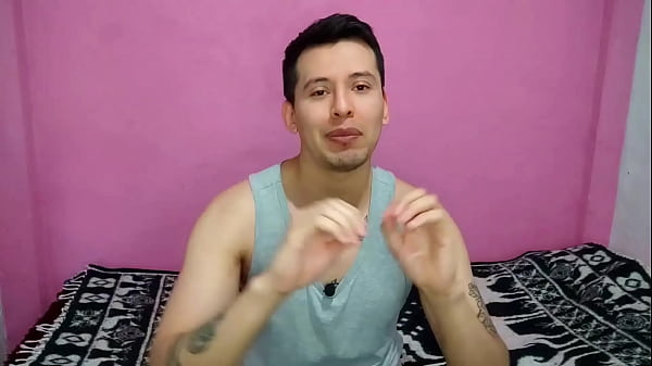 Ricevo il cazzo di 21 cm di uno sconosciuto nel bagno turco del club sportivo - Storia sessuale