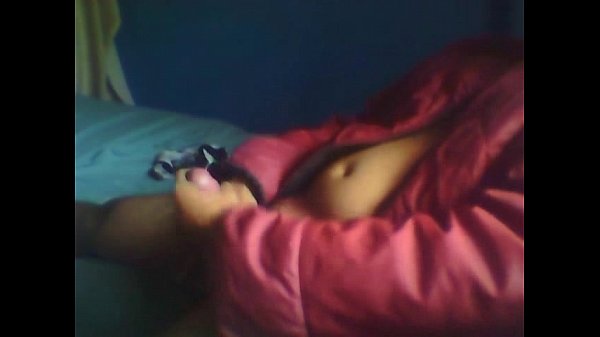 masturbazione in piumino e sborrata !!!