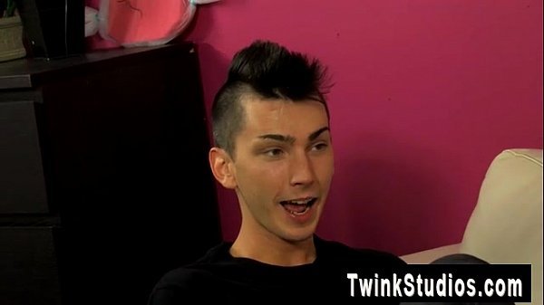 Gay video Colby London has a man-meat fetish and he'_s not afraid to